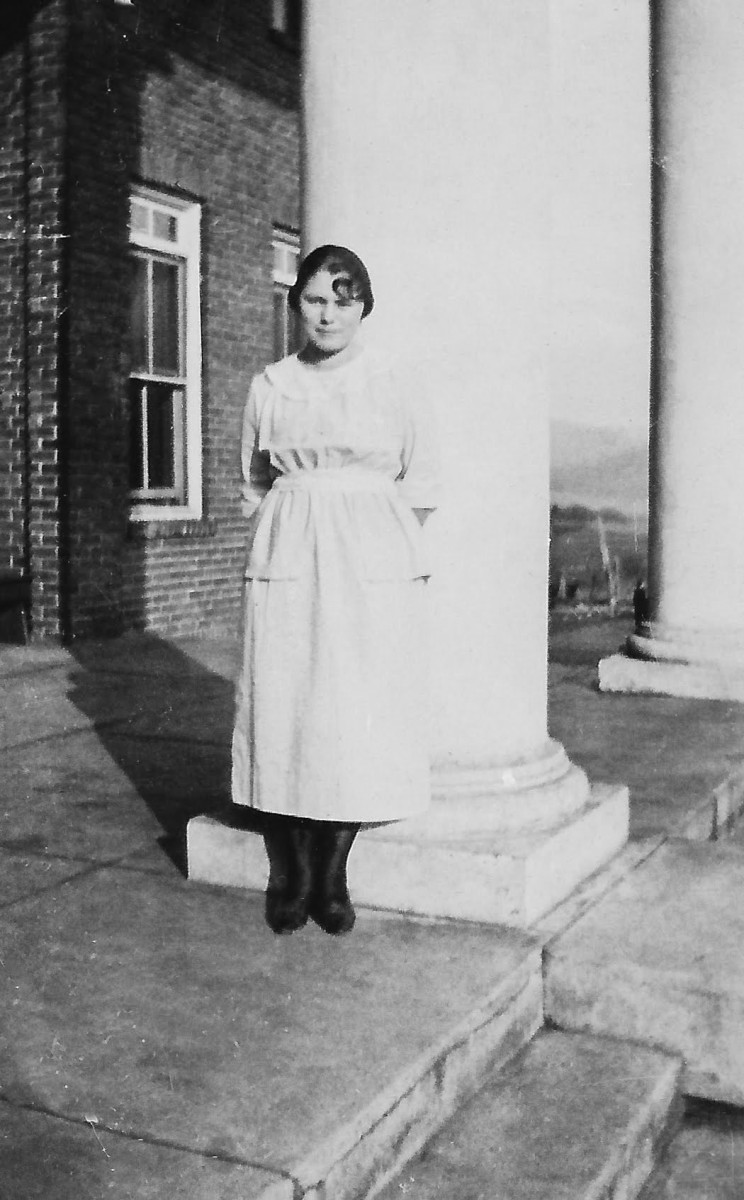 Juniata Voorheis at Brevard Institute, Brevard NC Mar 14 1921